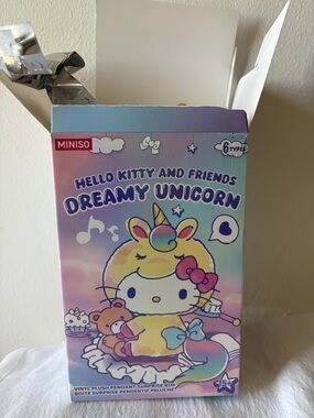 Hello Kitty and Friends Dreamy Unicorn Plush Keychain- Pompompurin